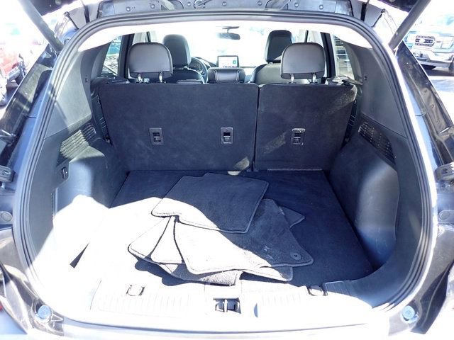 Certified 2022 Ford Escape SEL image 9