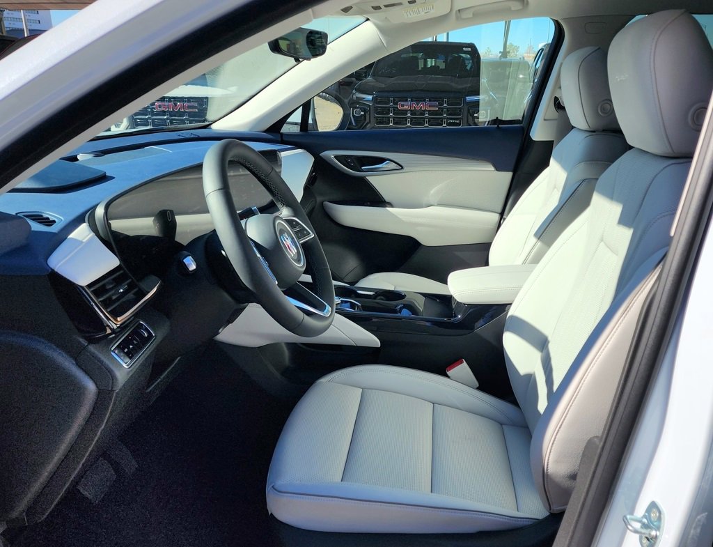 New 2026 Buick Envision Avenir image 16