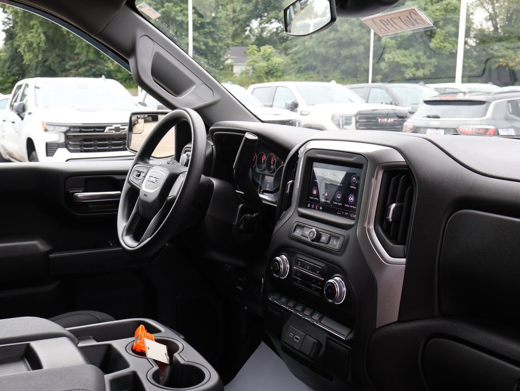 Certified 2025 GMC Sierra 1500 Pro w/ Graphite Edition AWD/4WD image 36