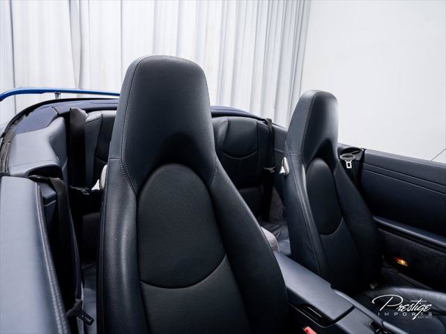 Used 2011 Porsche 911 Turbo S AWD/4WD image 39