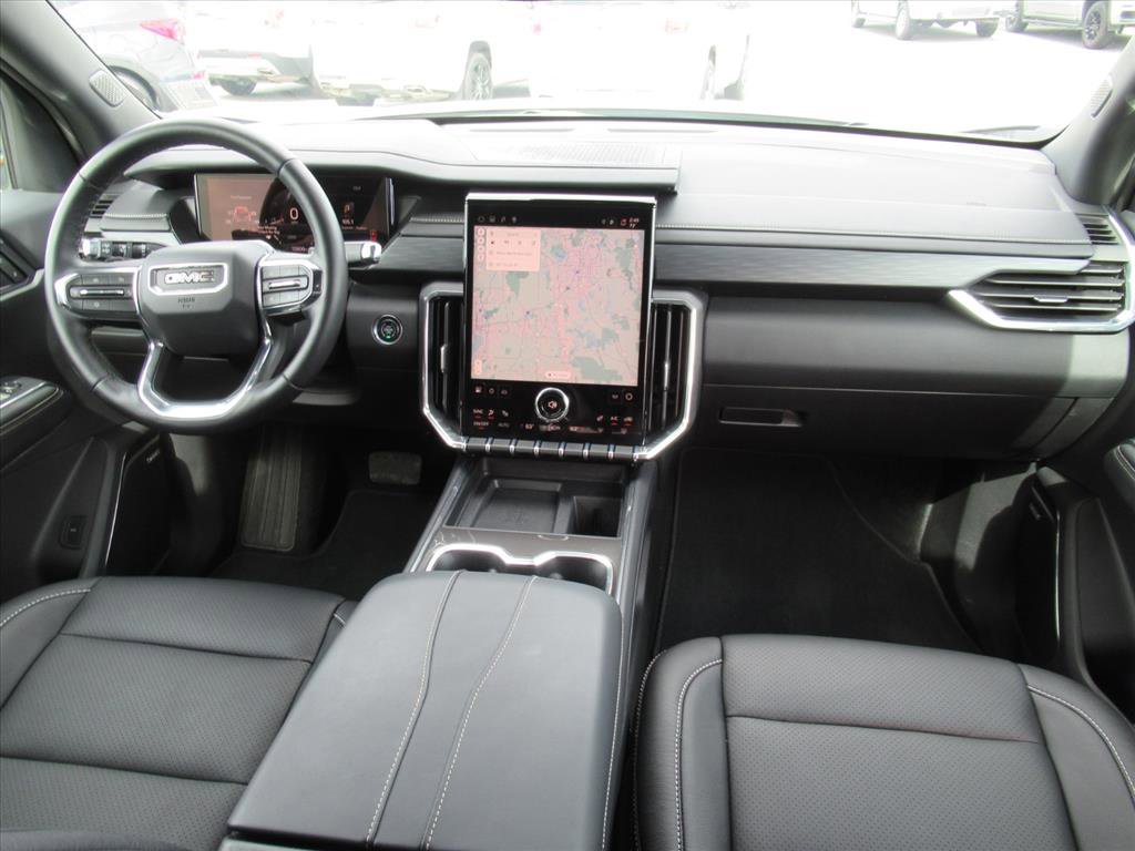 Used 2025 GMC Acadia Elevation image 12