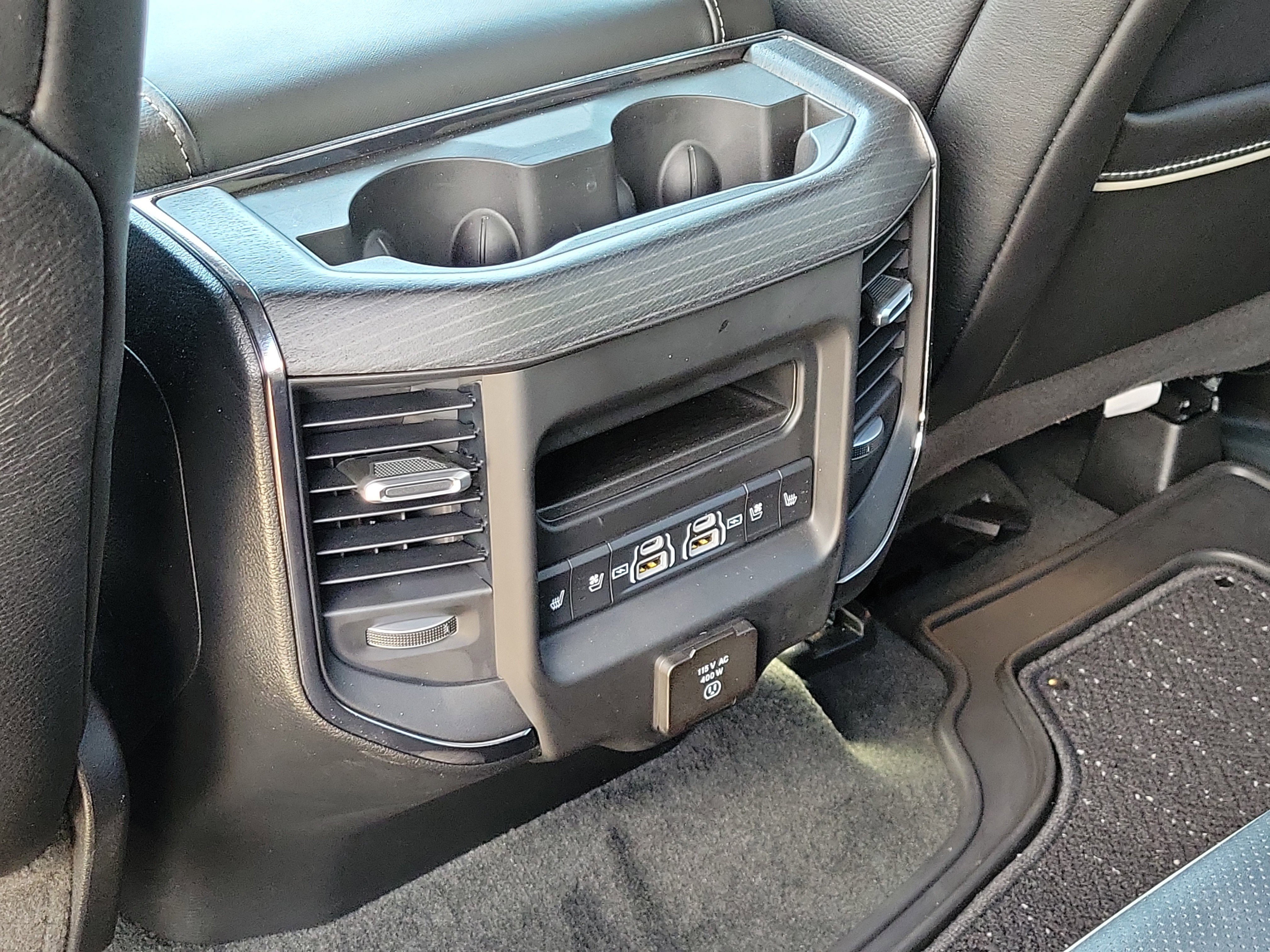 Used 2024 RAM 1500 Limited image 15