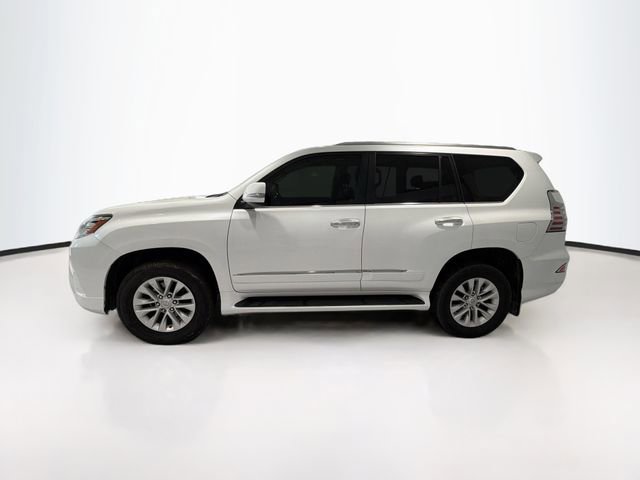 Used 2019 Lexus GX 460 image 4