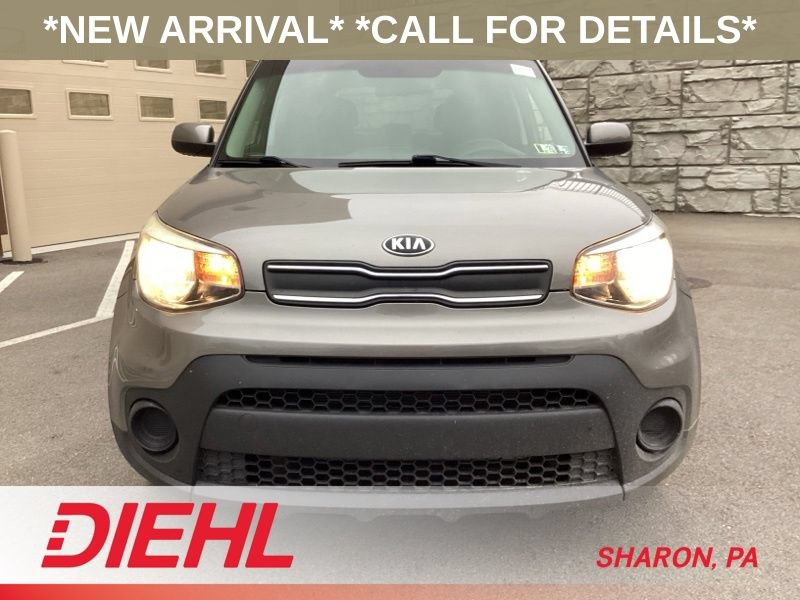Used 2017 Kia Soul FWD image 2