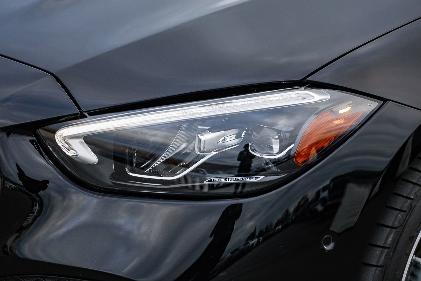 Certified 2025 Mercedes-Benz C 300 Sedan image 7