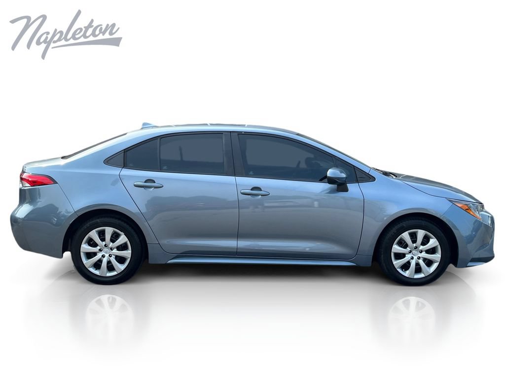 Used 2023 Toyota Corolla LE FWD image 7