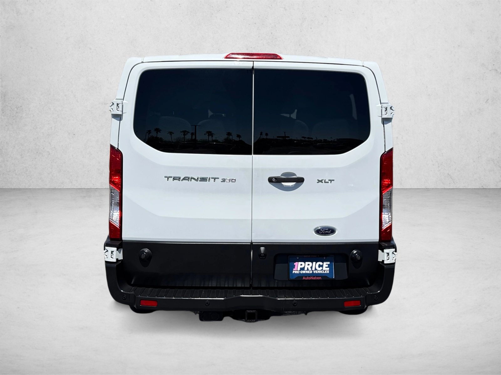Used 2019 Ford Transit 350 XLT RWD image 6