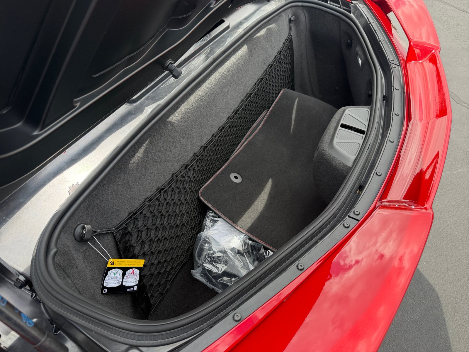 Used 2024 Chevrolet Corvette Stingray Premium Conv w/ Z51 Performance Package RWD image 34