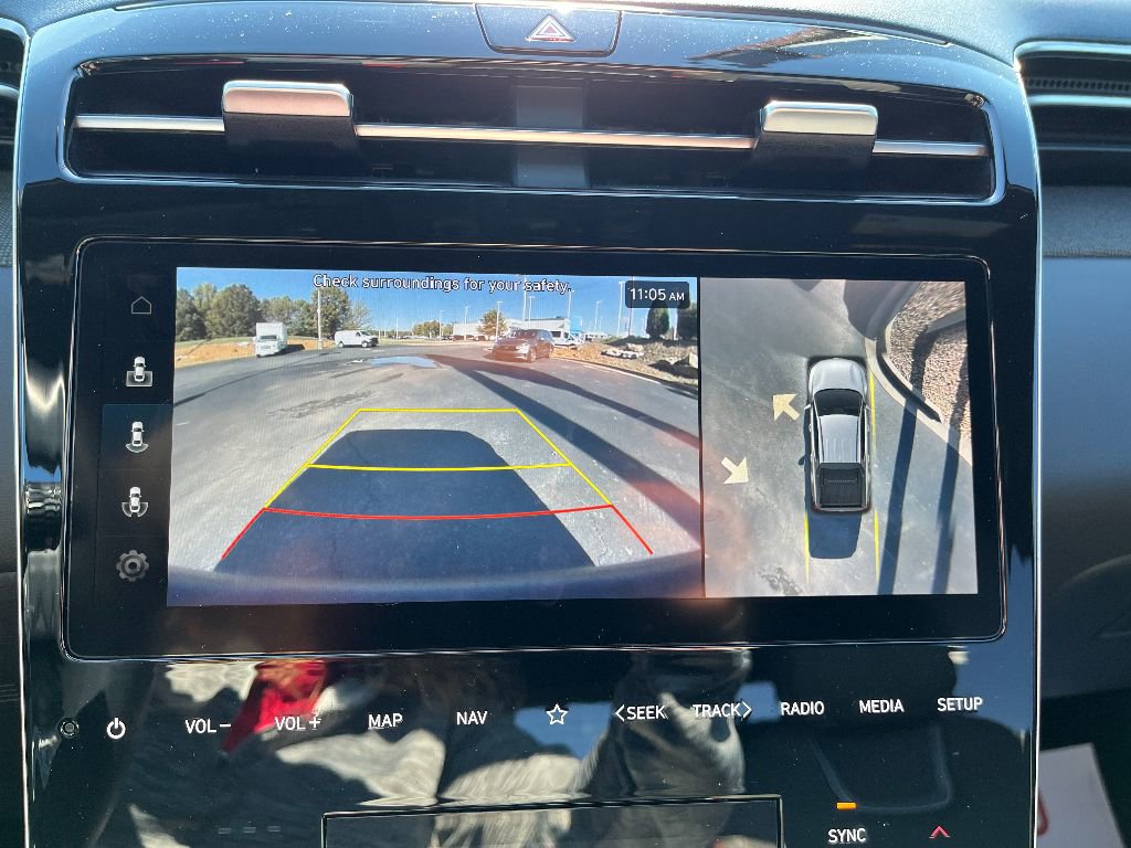 Used 2023 Hyundai Santa Cruz Limited image 30