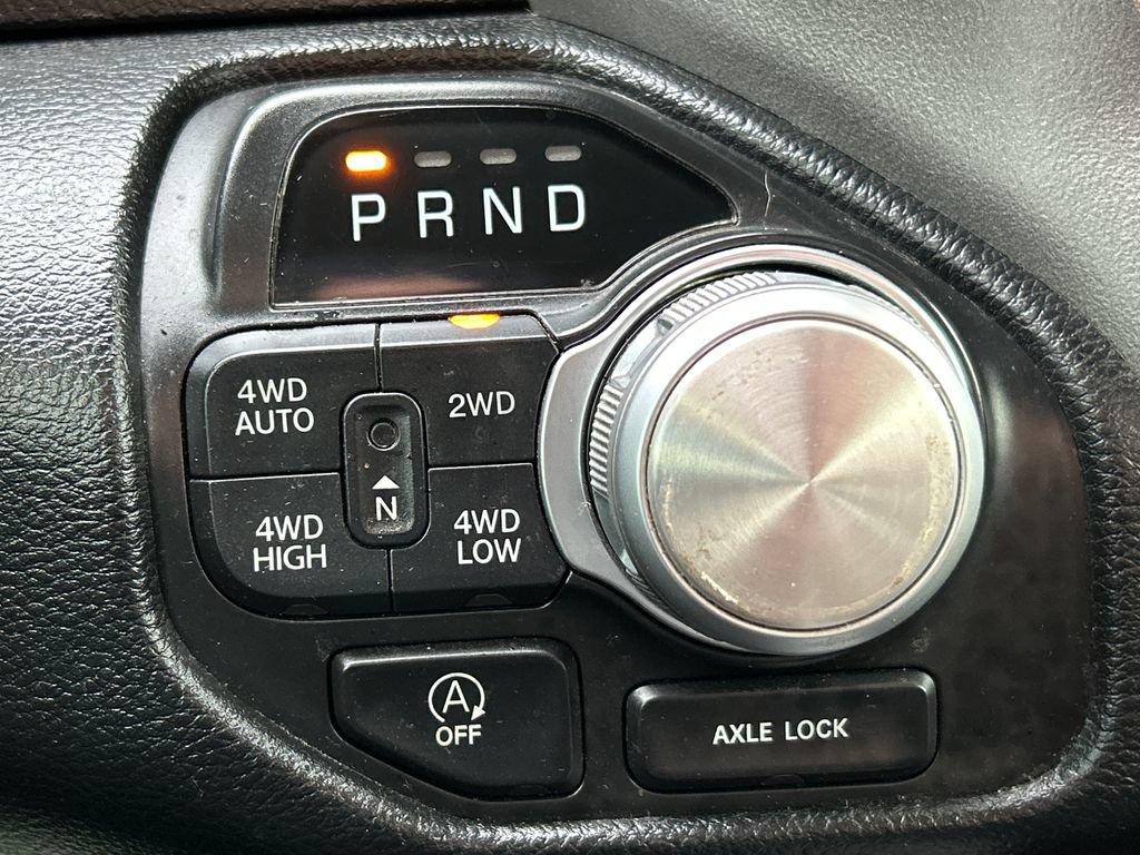 Used 2020 RAM 1500 Laramie AWD/4WD image 14