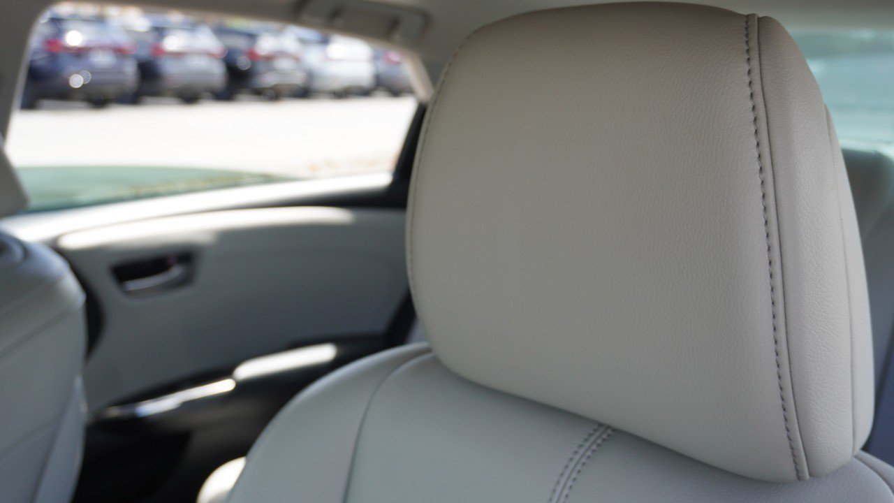 Used 2018 Toyota Avalon XLE Premium FWD image 24