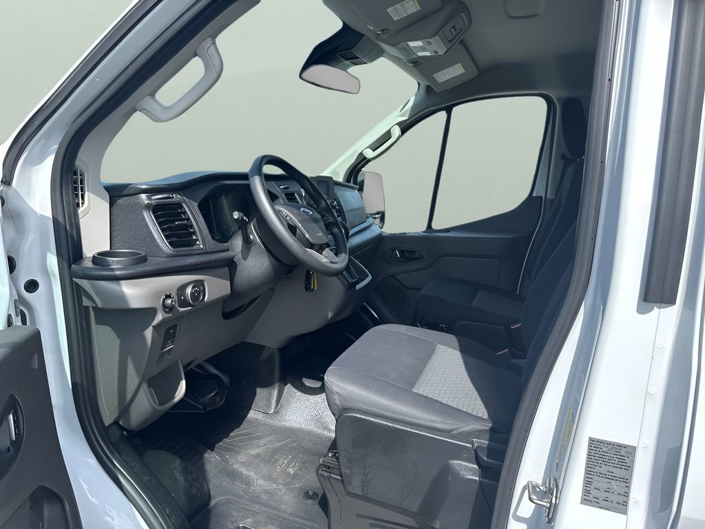 Used 2024 Ford Transit 250 Low Roof w/ Exterior Upgrade Package image 9