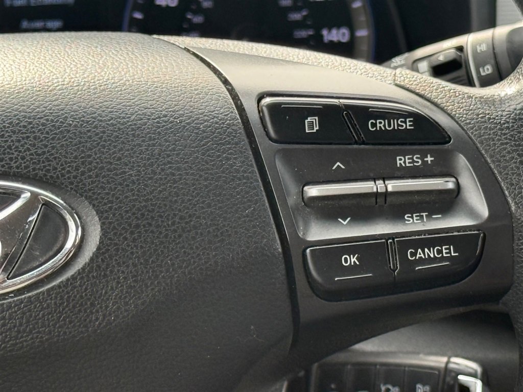Used 2021 Hyundai Kona SE AWD/4WD image 12