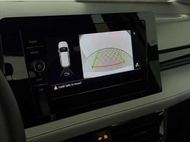 New 2026 Volkswagen Taos S image 15