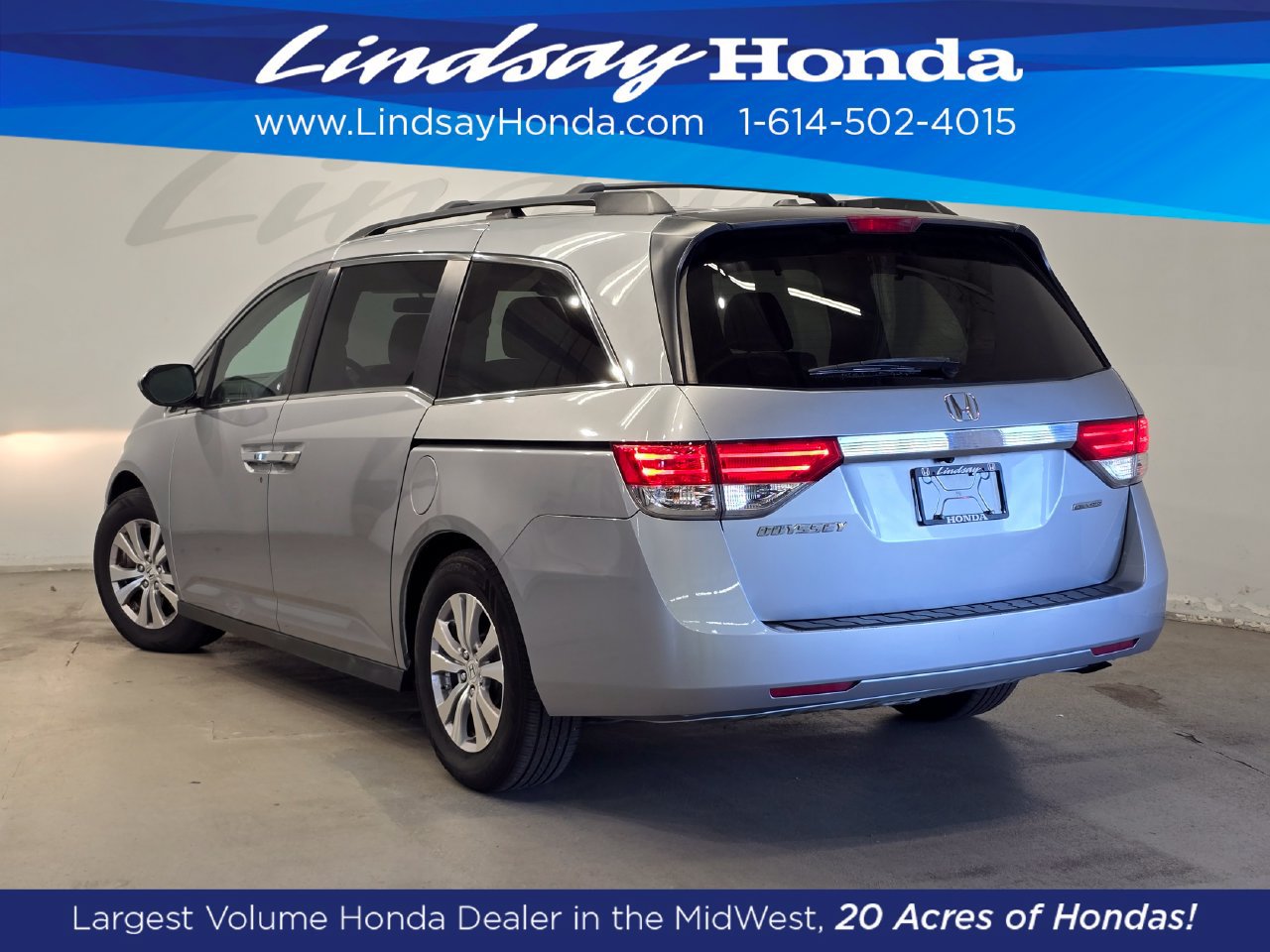 Used 2017 Honda Odyssey SE image 4