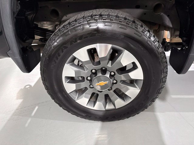 Used 2026 Chevrolet Silverado 2500 LT w/ All Star Edition AWD/4WD image 13