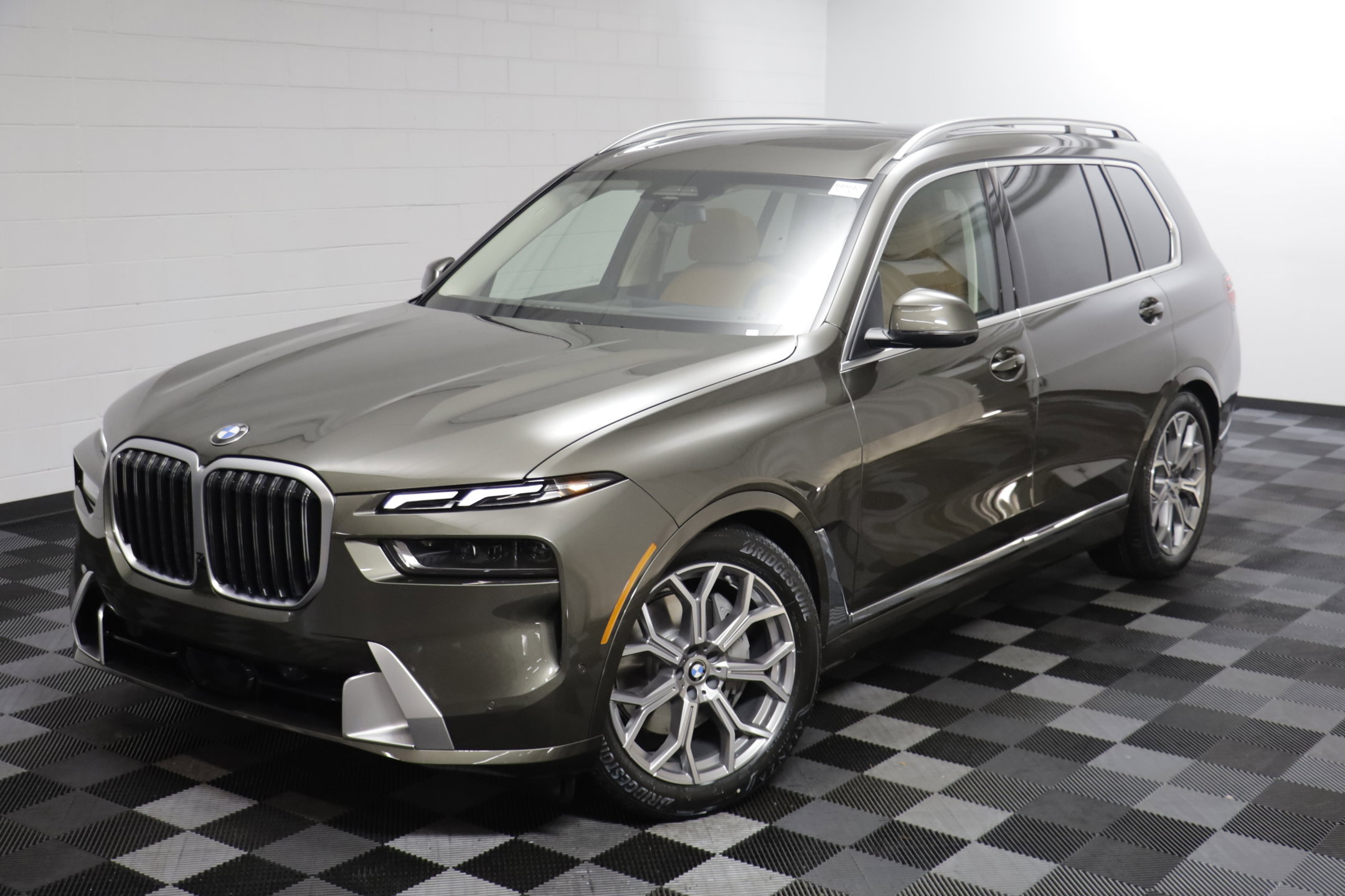 New 2027 BMW X7 xDrive40i AWD/4WD image 2