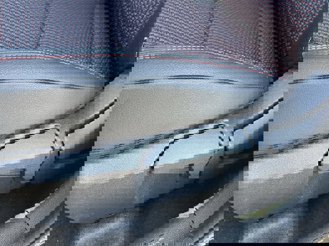 New 2025 Nissan Kicks SR image 22