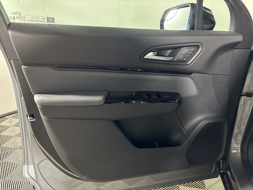 New 2025 Honda Prologue Touring image 10