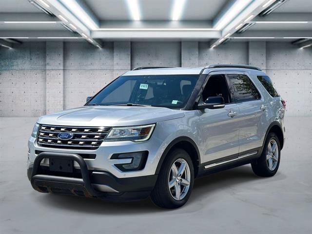 Used 2017 Ford Explorer XLT w/ Equipment Group 202A AWD/4WD video 1