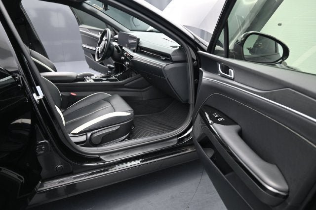 Used 2025 Kia K5 GT-Line FWD image 14