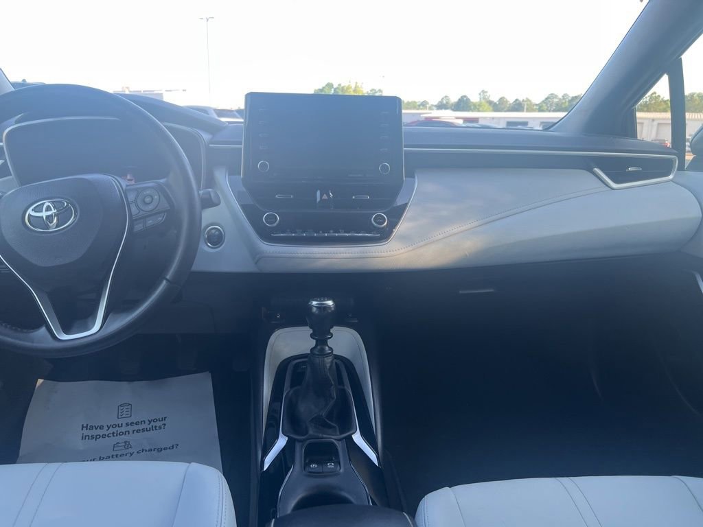 Used 2022 Toyota Corolla XSE FWD image 17