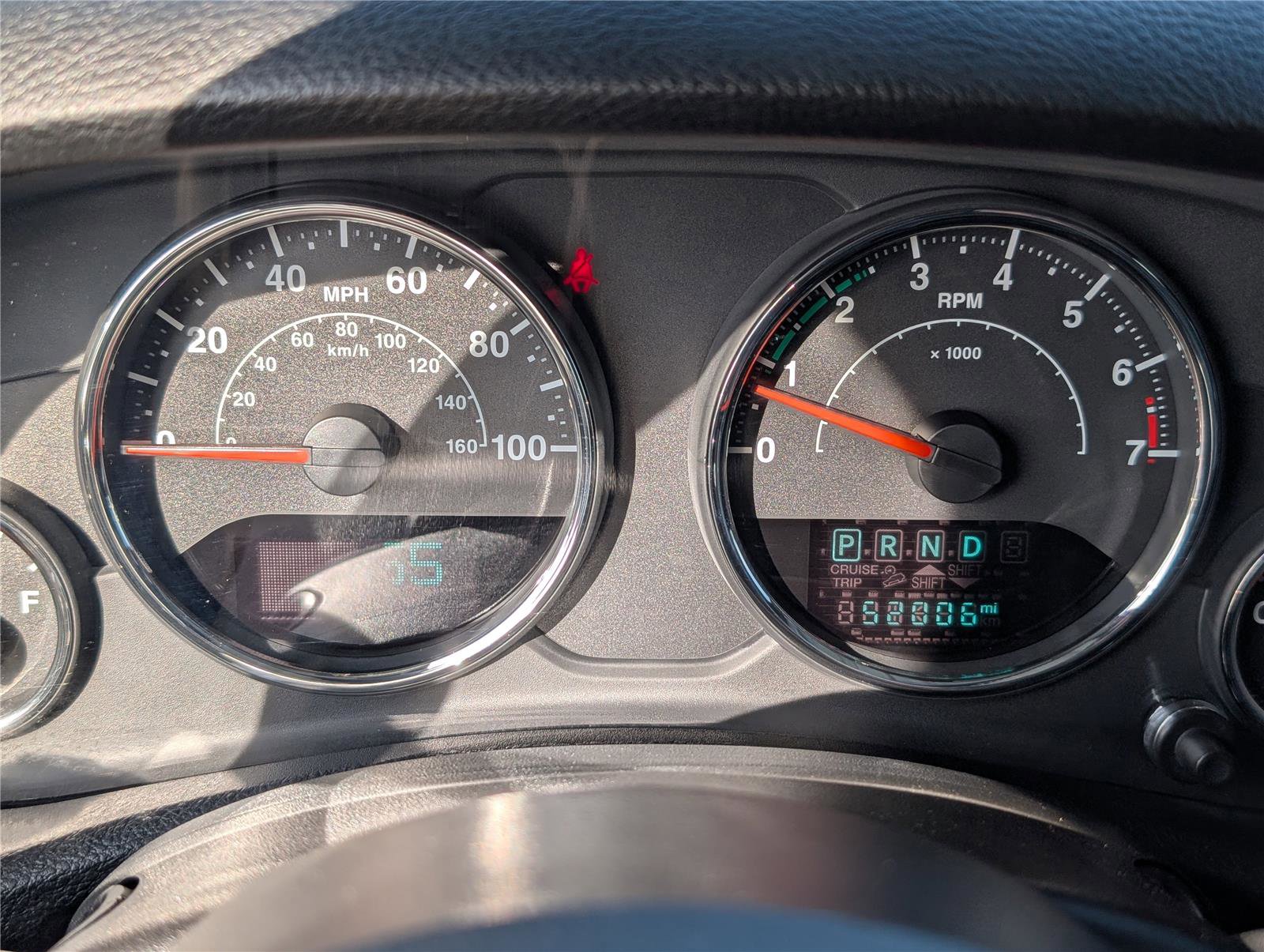 Used 2018 Jeep Wrangler Rubicon w/ Power Convenience Group image 28