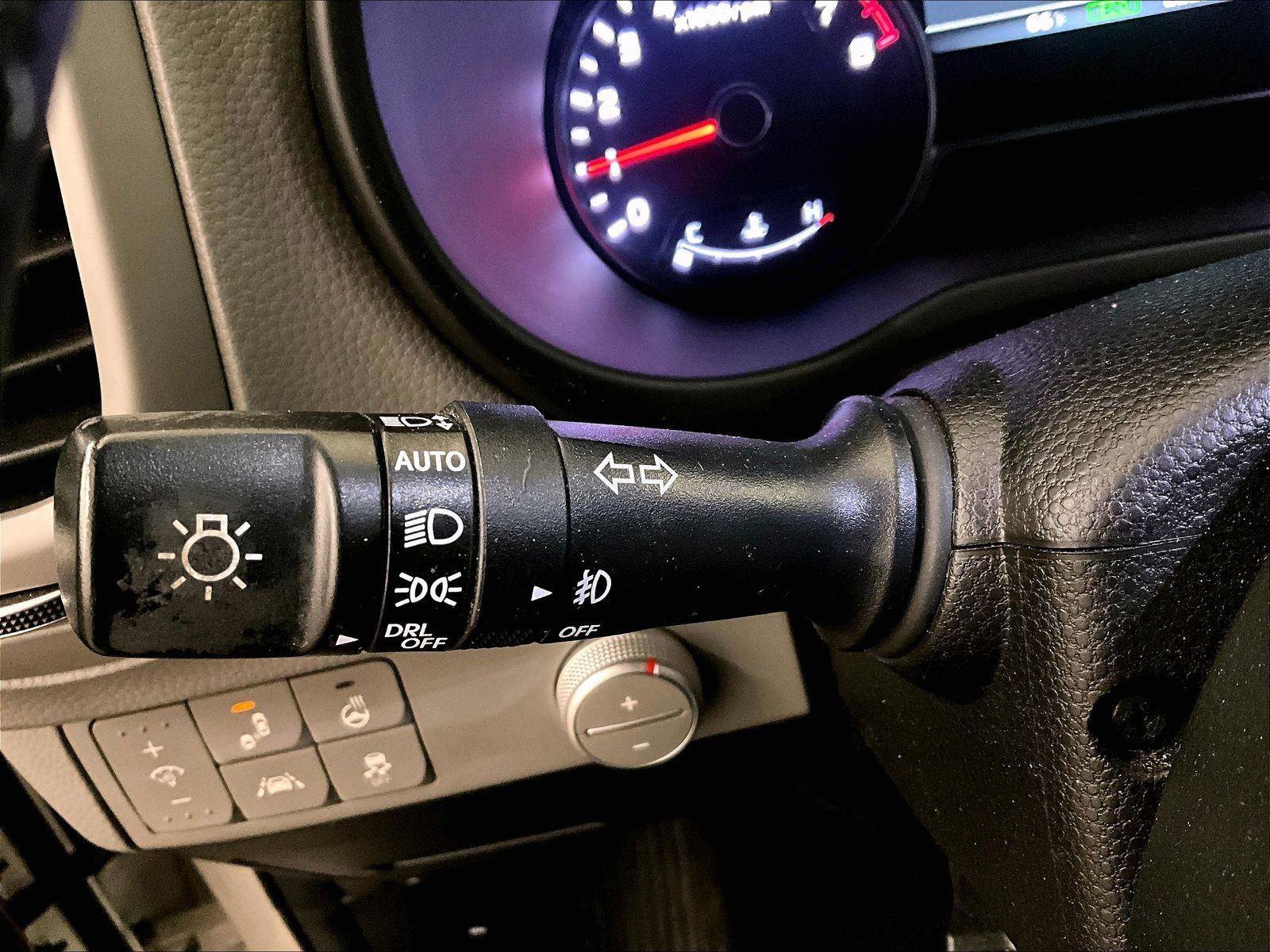 Used 2018 Kia Soul + w/ + Primo LIT Package FWD image 30