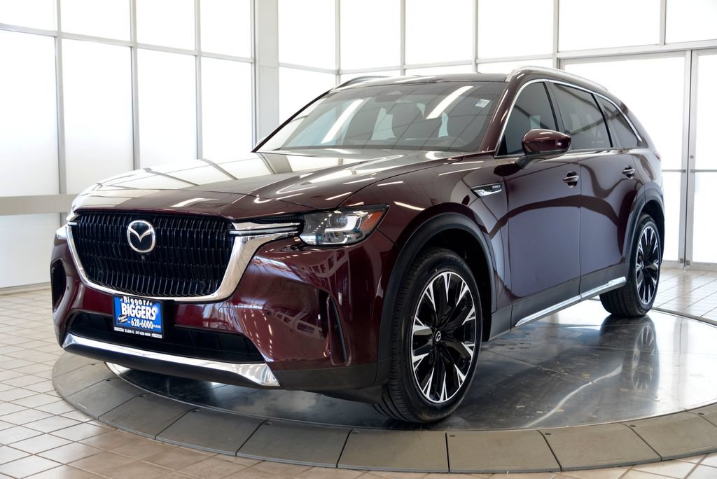 Certified 2024 MAZDA CX-90 Plug-In Hybrid w/ Premium Plus AWD/4WD image 4