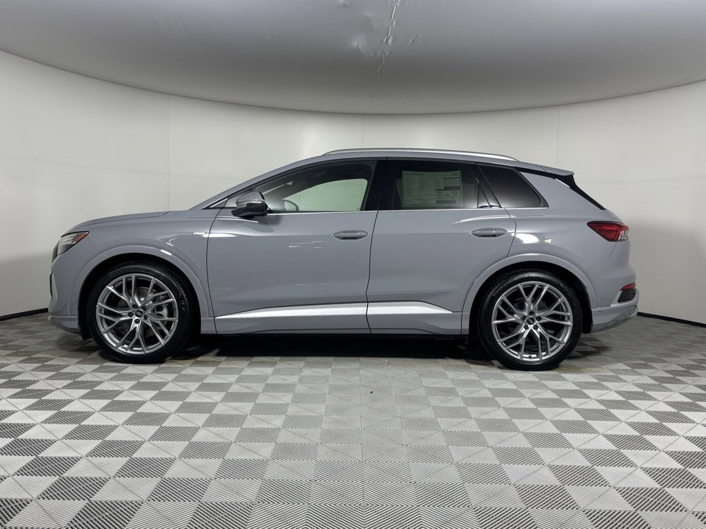New 2026 Audi Q4 e-tron Premium Plus image 4