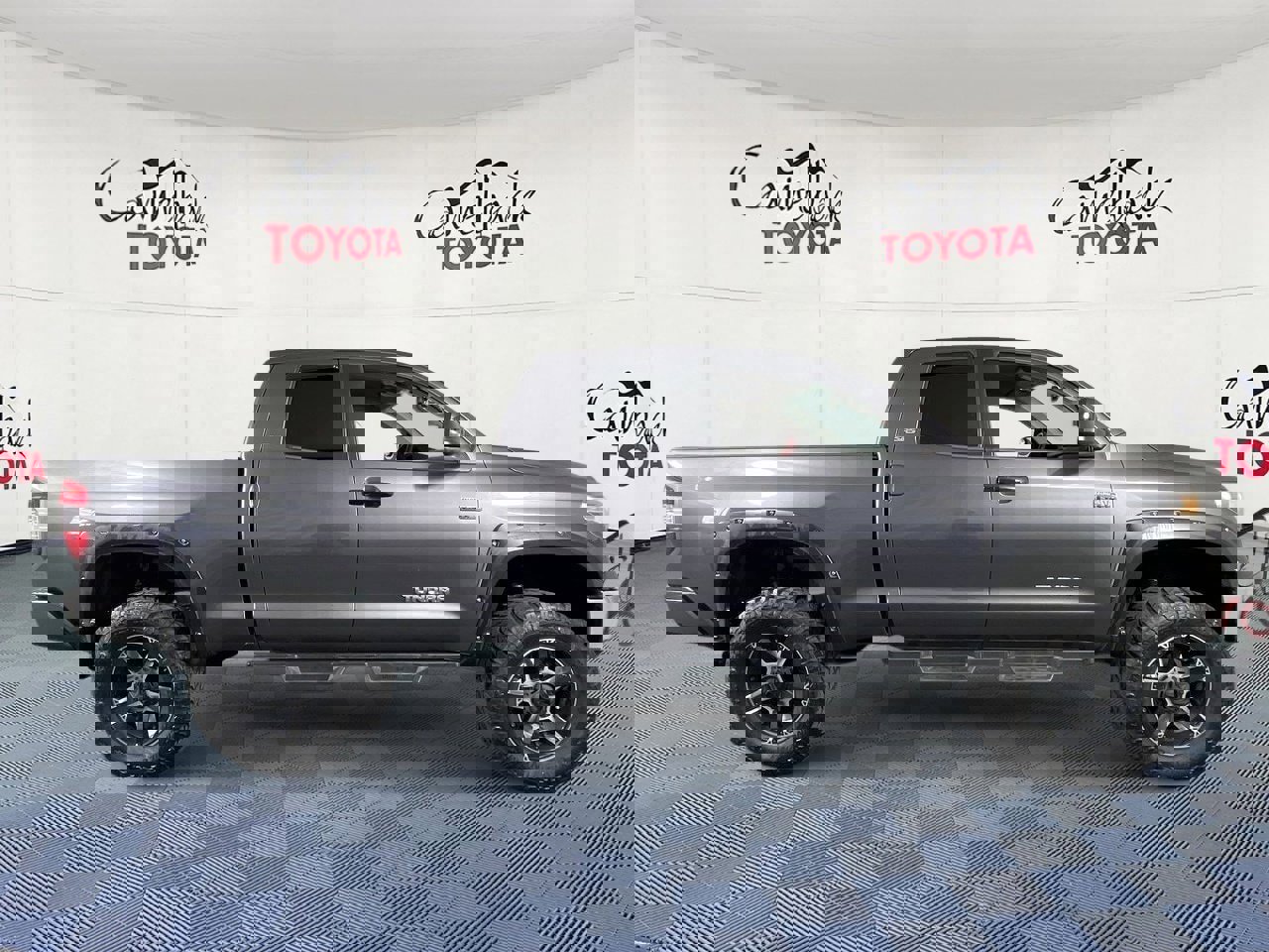 Used 2021 Toyota Tundra SR5 image 8