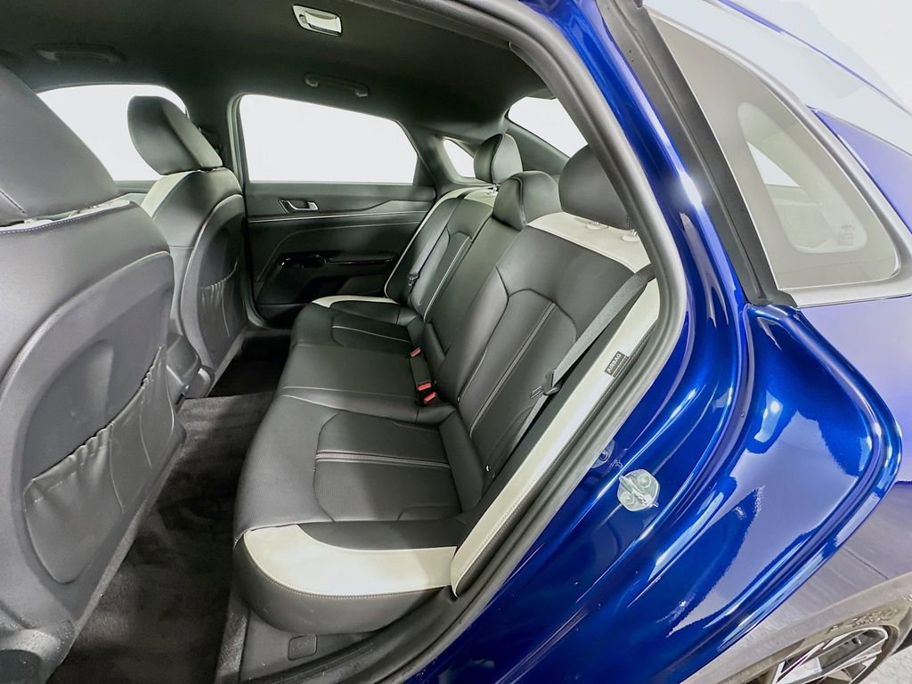 Certified 2025 Kia K5 GT-Line AWD/4WD image 28