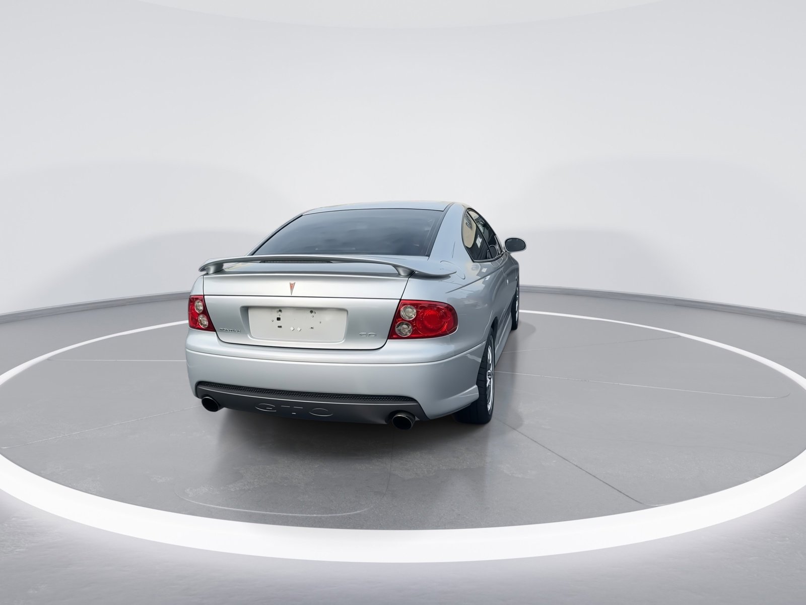 Used 2005 Pontiac GTO image 8