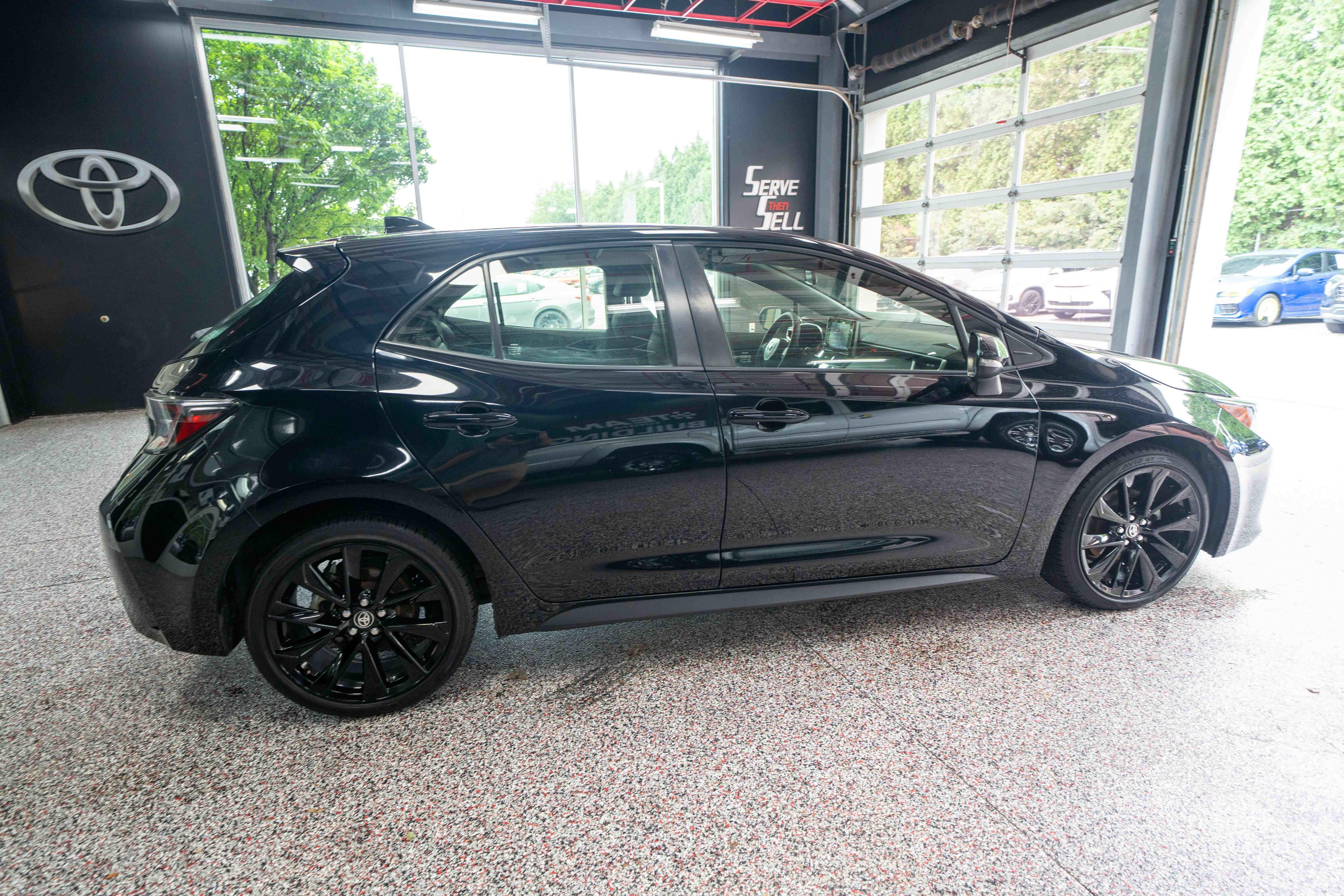 Used 2022 Toyota Corolla SE FWD image 4