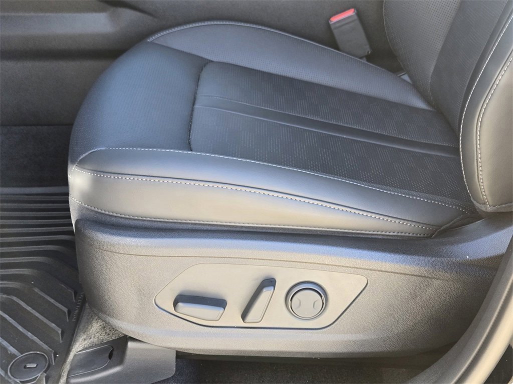 New 2026 Kia Sorento X-Line EX image 25