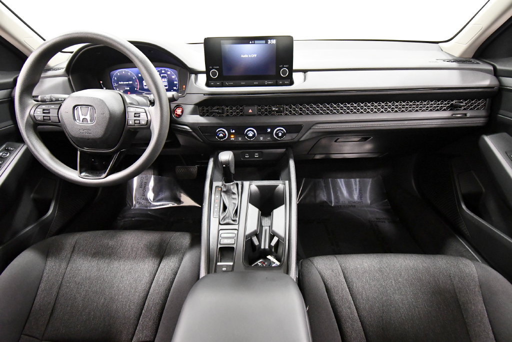 Certified 2023 Honda Accord LX image 3