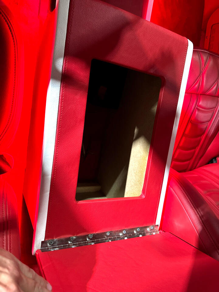 Used 1994 Ford Bronco XLT image 96