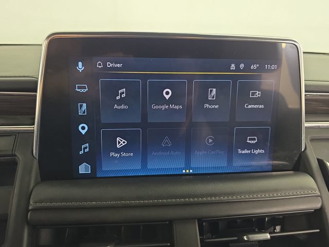 Certified 2023 Chevrolet Suburban Z71 w/ Luxury Package AWD/4WD image 20