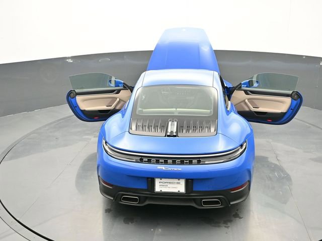 Used 2025 Porsche 911 Carrera RWD image 23