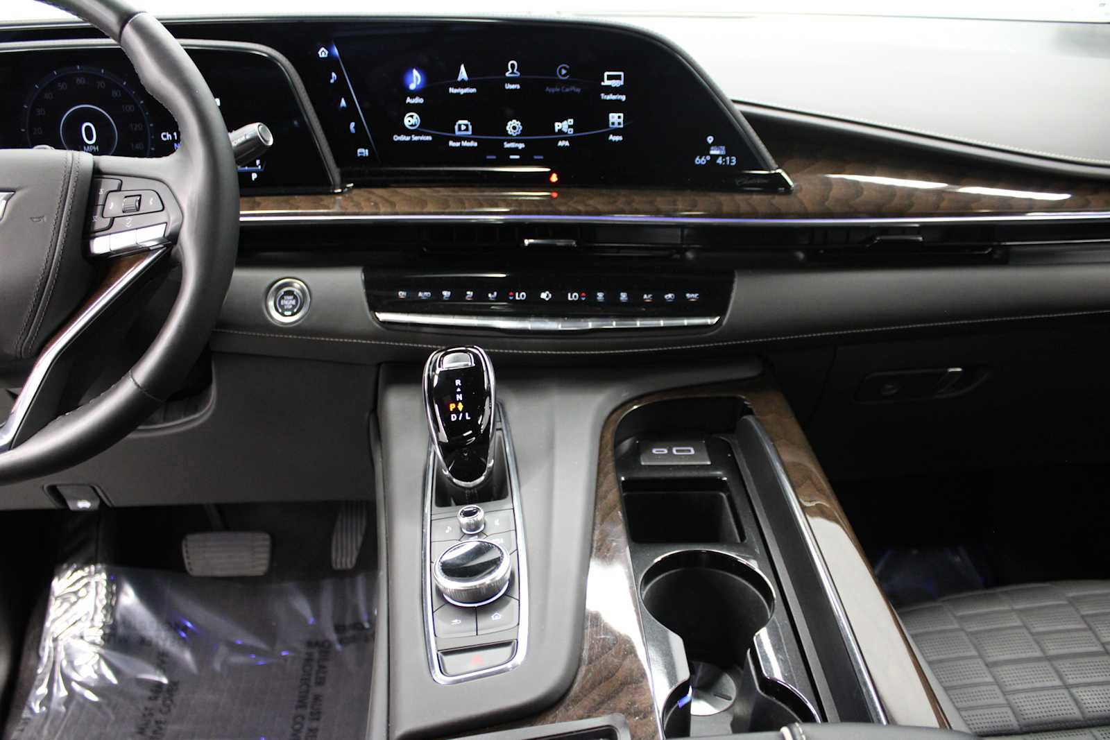 Certified 2024 Cadillac Escalade ESV Sport Platinum w/ LPO, ONYX Package image 35