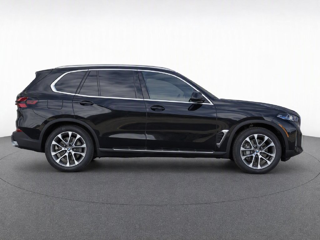 Used 2024 BMW X5 xDrive40i AWD/4WD image 7