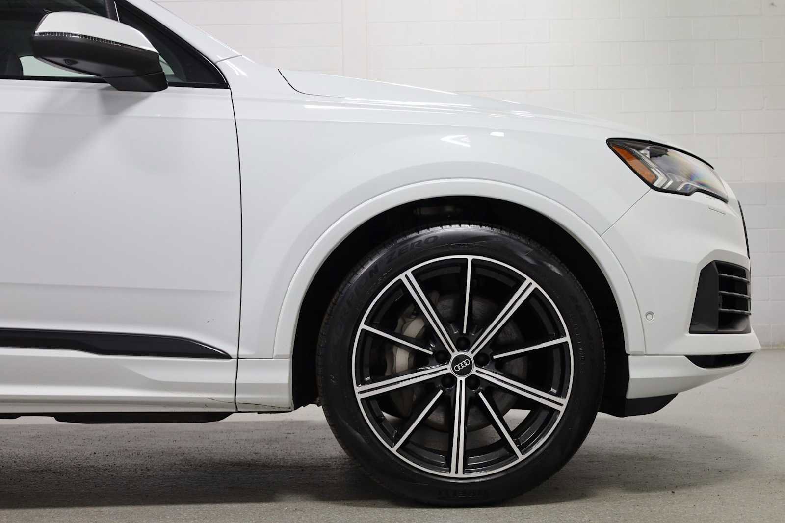 Used 2021 Audi Q7 3.0T Prestige w/ Prestige Package AWD/4WD image 11