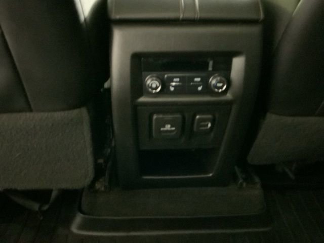 Used 2018 Chevrolet Traverse Premier AWD/4WD image 32