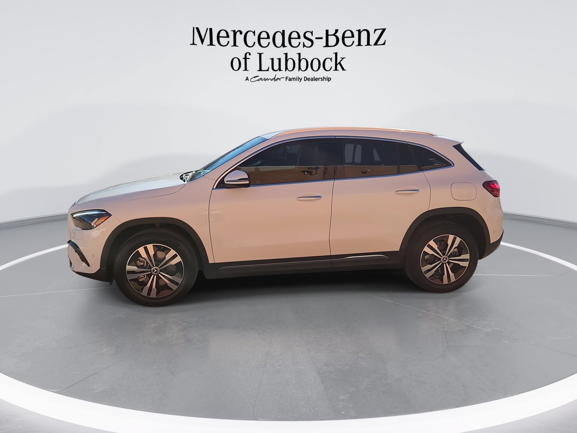 New 2025 Mercedes-Benz GLA 250 4MATIC image 4