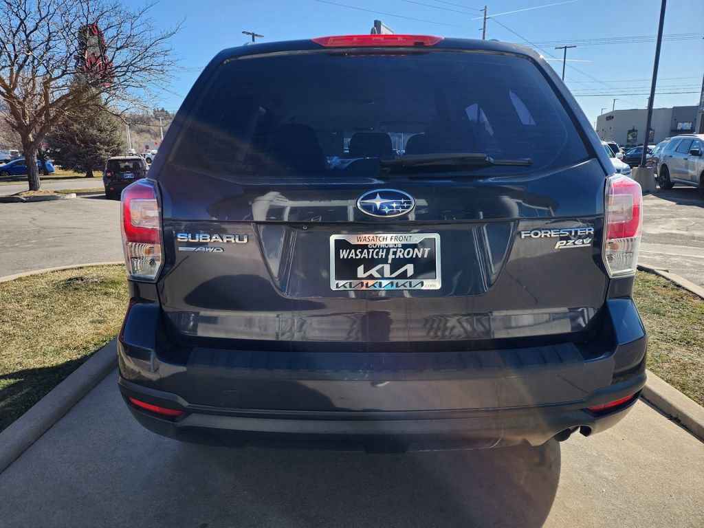 Used 2017 Subaru Forester 2.5i w/ Alloy Wheel Package AWD/4WD image 6
