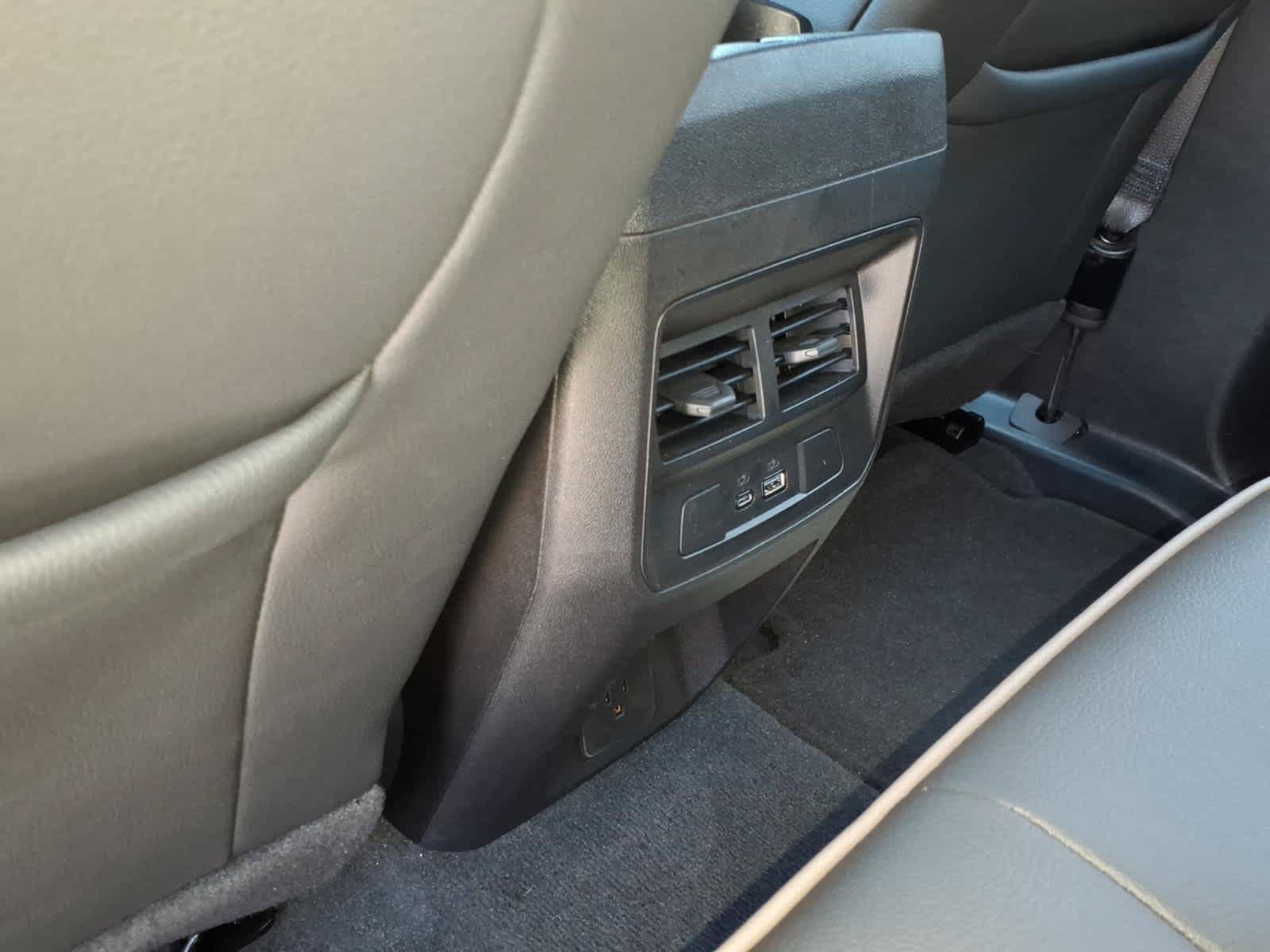 Certified 2024 GMC Canyon Denali AWD/4WD image 19