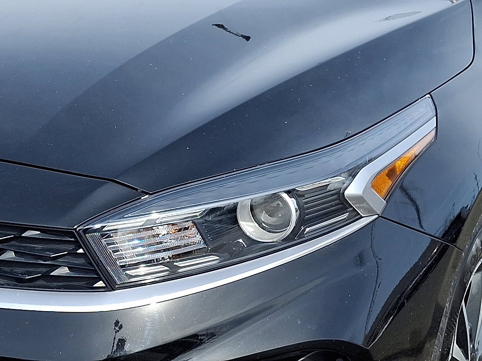 Certified 2023 Kia Forte LXS w/ LXS Technology Package image 9