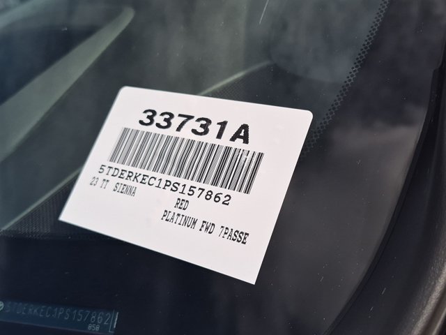 Certified 2023 Toyota Sienna Platinum FWD image 19
