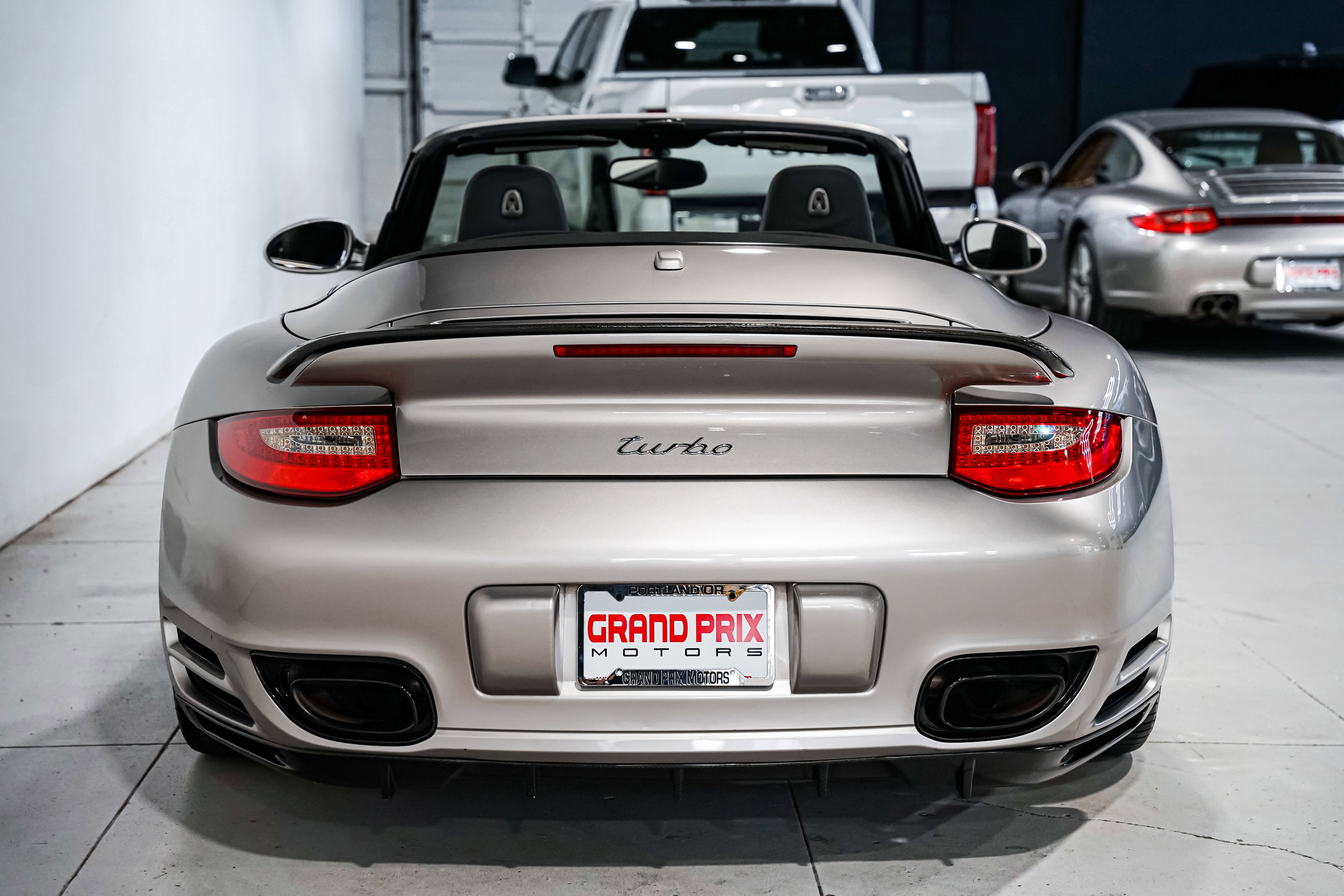 Used 2012 Porsche 911 Turbo image 4