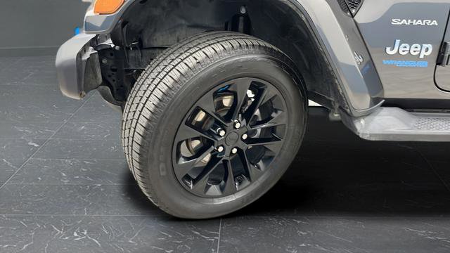 Used 2022 Jeep Wrangler Unlimited Sahara w/ Cold Weather Group image 35